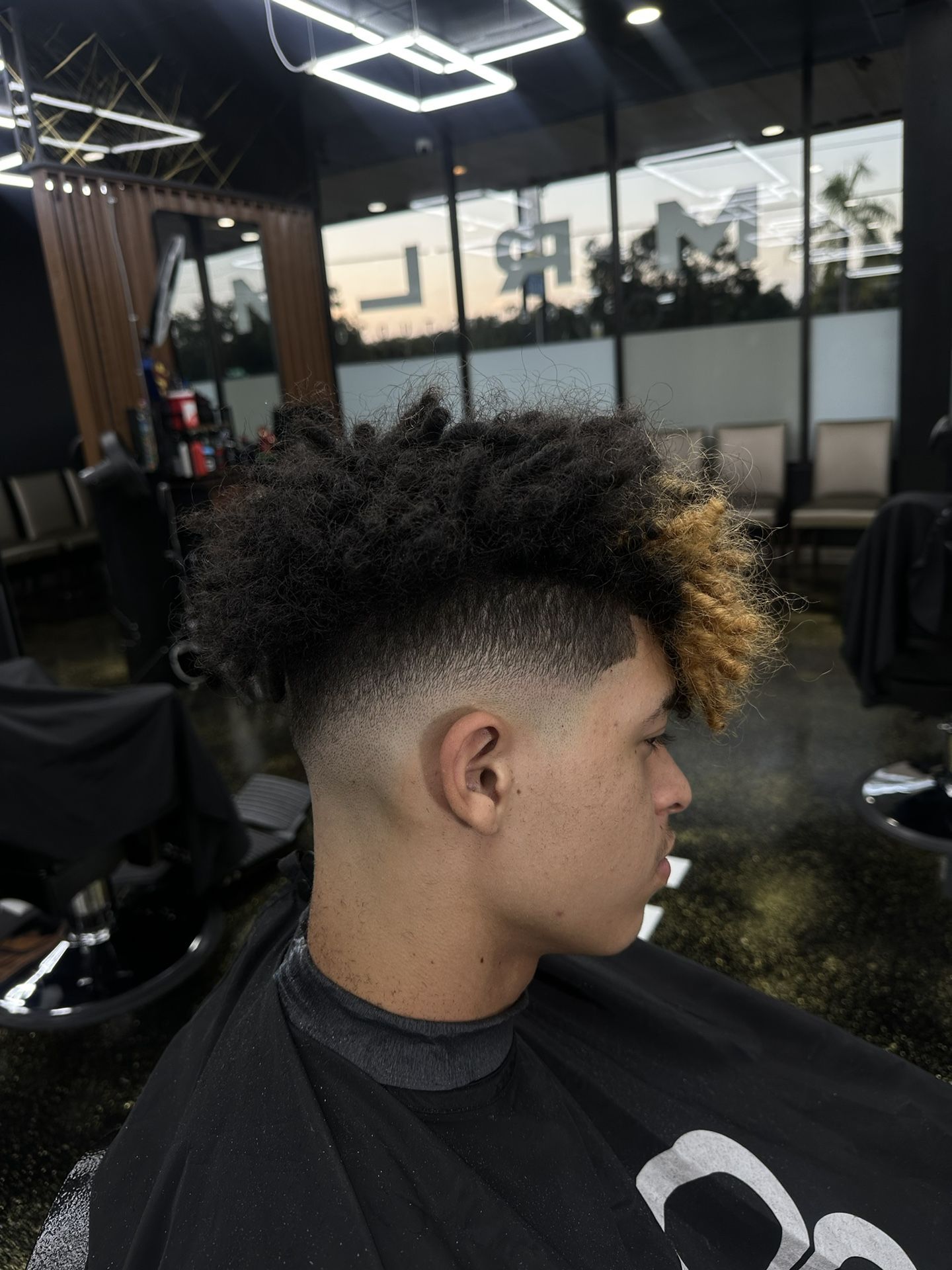 MRLF barber studio 