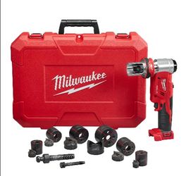 Milwaukee M18 FORCE LOGIC Knockout Tool Kit w/ EXACT Dies (Tool & Case Only)