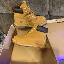 Worn One Time First $50 Takes Them Sz Juniors 5