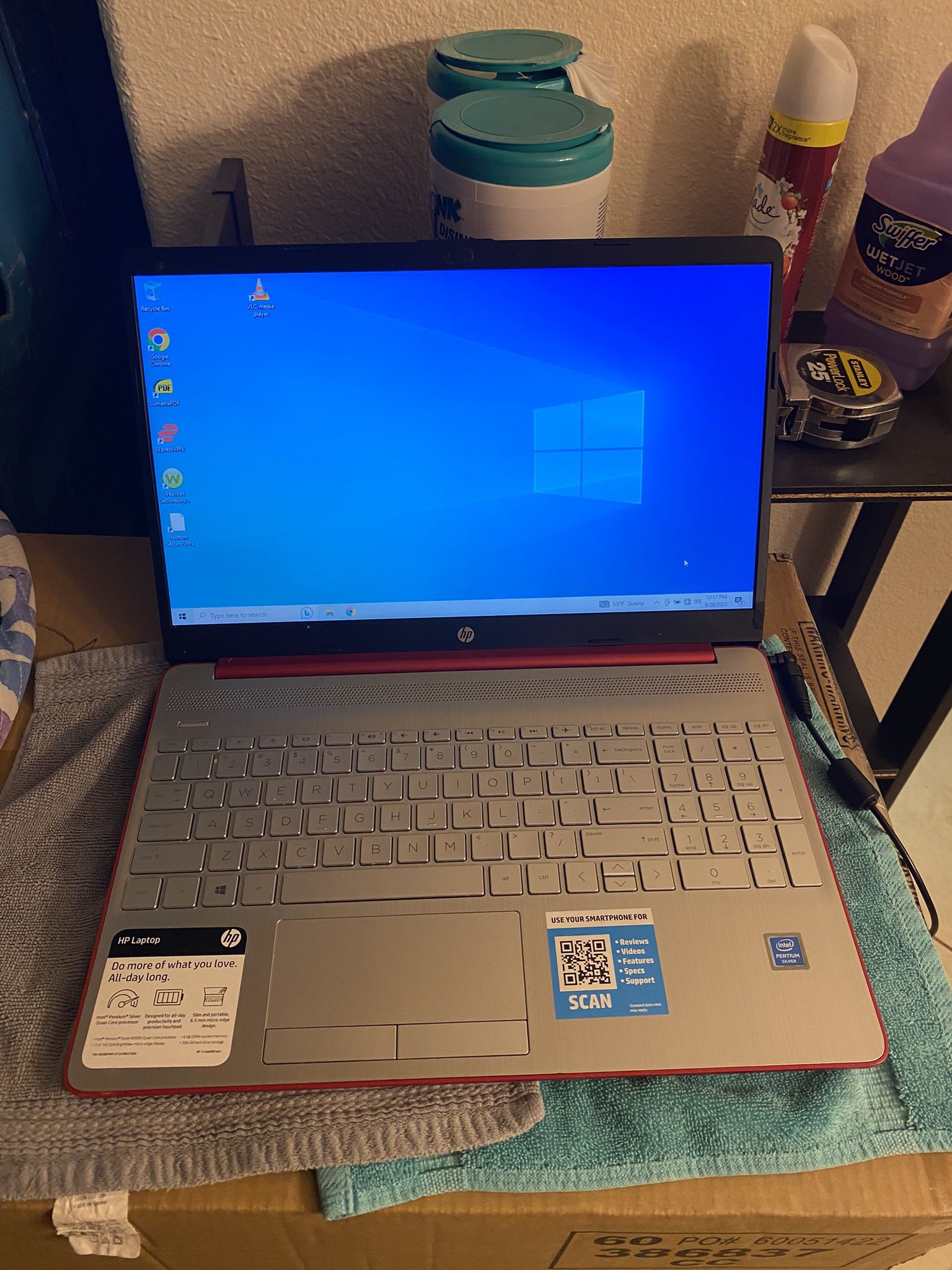 HP DW0081 Laptop 