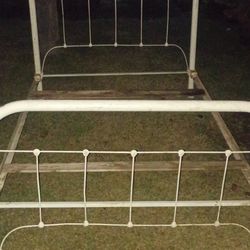 Antique Iron Full Sized Bedframe