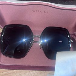 Gucci GG0106S 001 Womens Black/Gold/Havana 56 mm Sunglasses