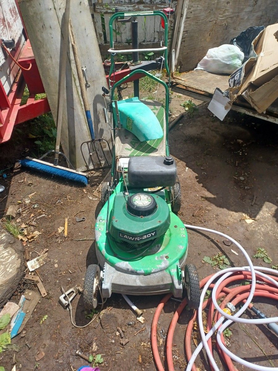 lawn boy 2 stroke mower