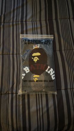 Bape tee medium