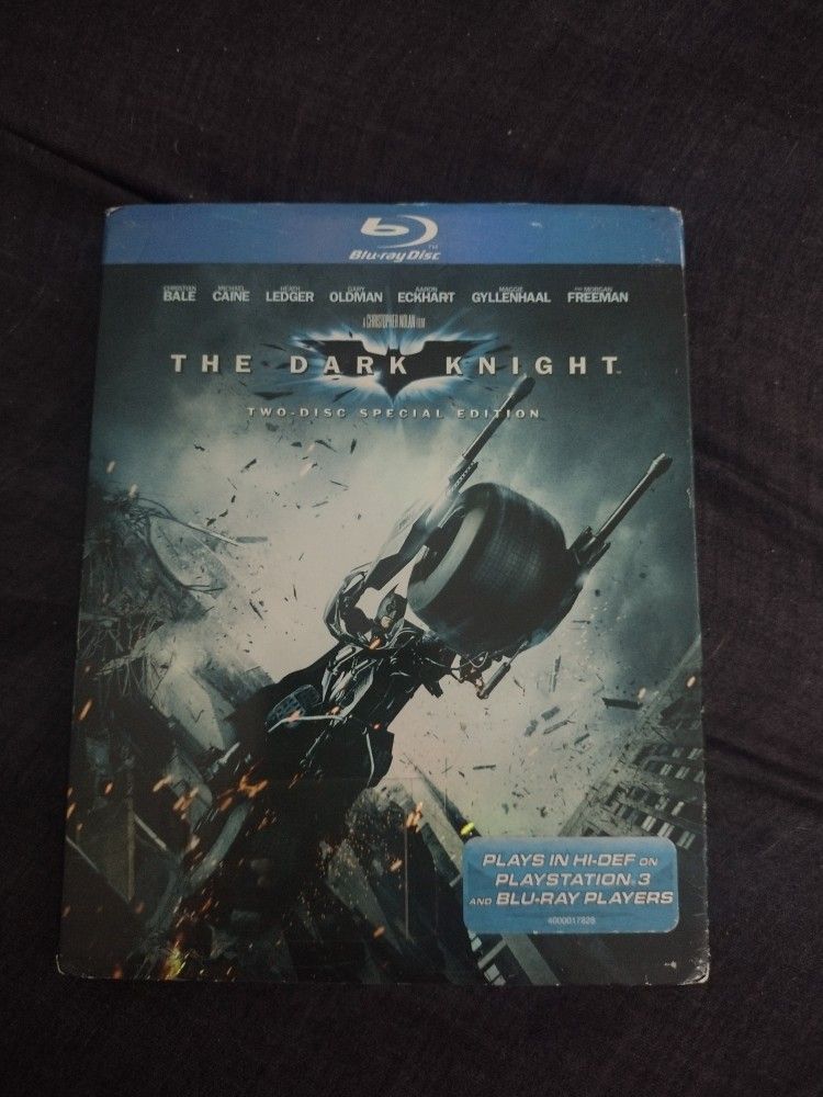 The Dark Knight (Blu Ray Disc)
