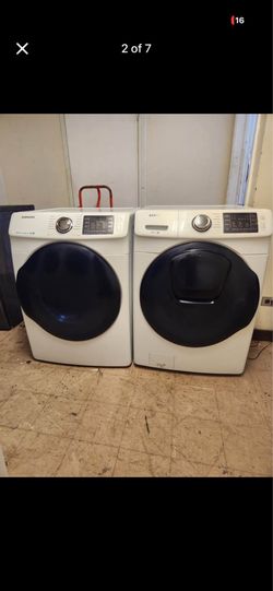 Samsung washer and gas dryer set