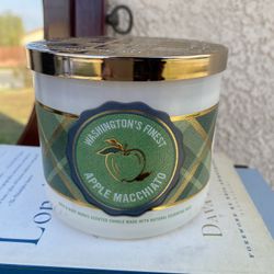 Bath And BodyWorks Candle 