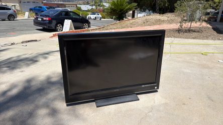 37” VIZIO Flatscreen TV