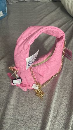 Hello kitty purse