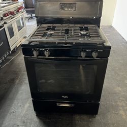 WHIRLPOOL 30”WIDE GAS STOVE IN BLACK