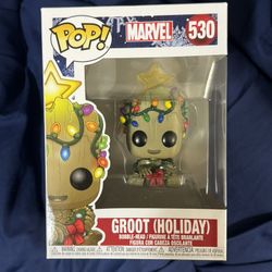 Funko Pop Marvel GROOT (Holiday)