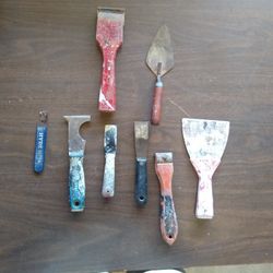 Lot Of Putty Knives/Scrappers