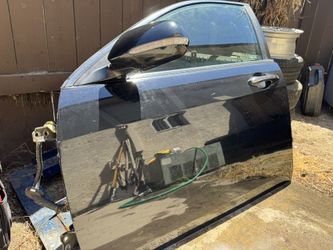 2005 Acura TSX driver door and doorcard
