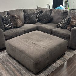 Sectional Living room set up