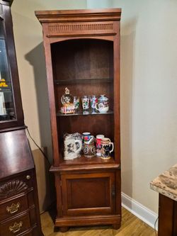 Wood Corner Cabinet with up light 2 Glass Shelves