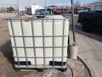 Liquid Storage Tank