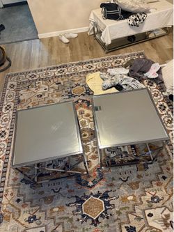 Mirror coffee table