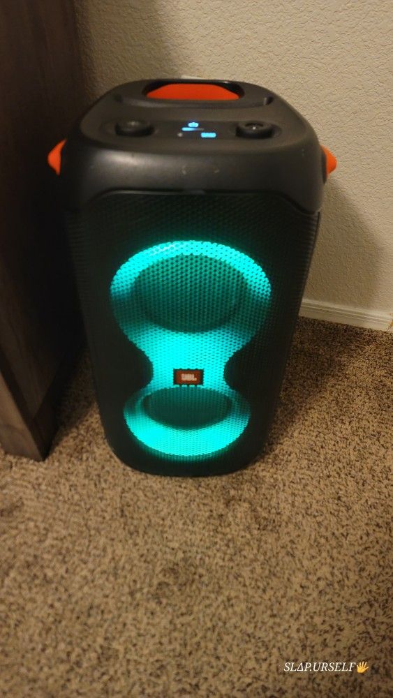 1 JBL party box and one JBL flip 6 and 1 JBL flip 5