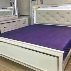 White bedroom set 4 pcs led lights new