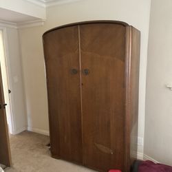 Armoire