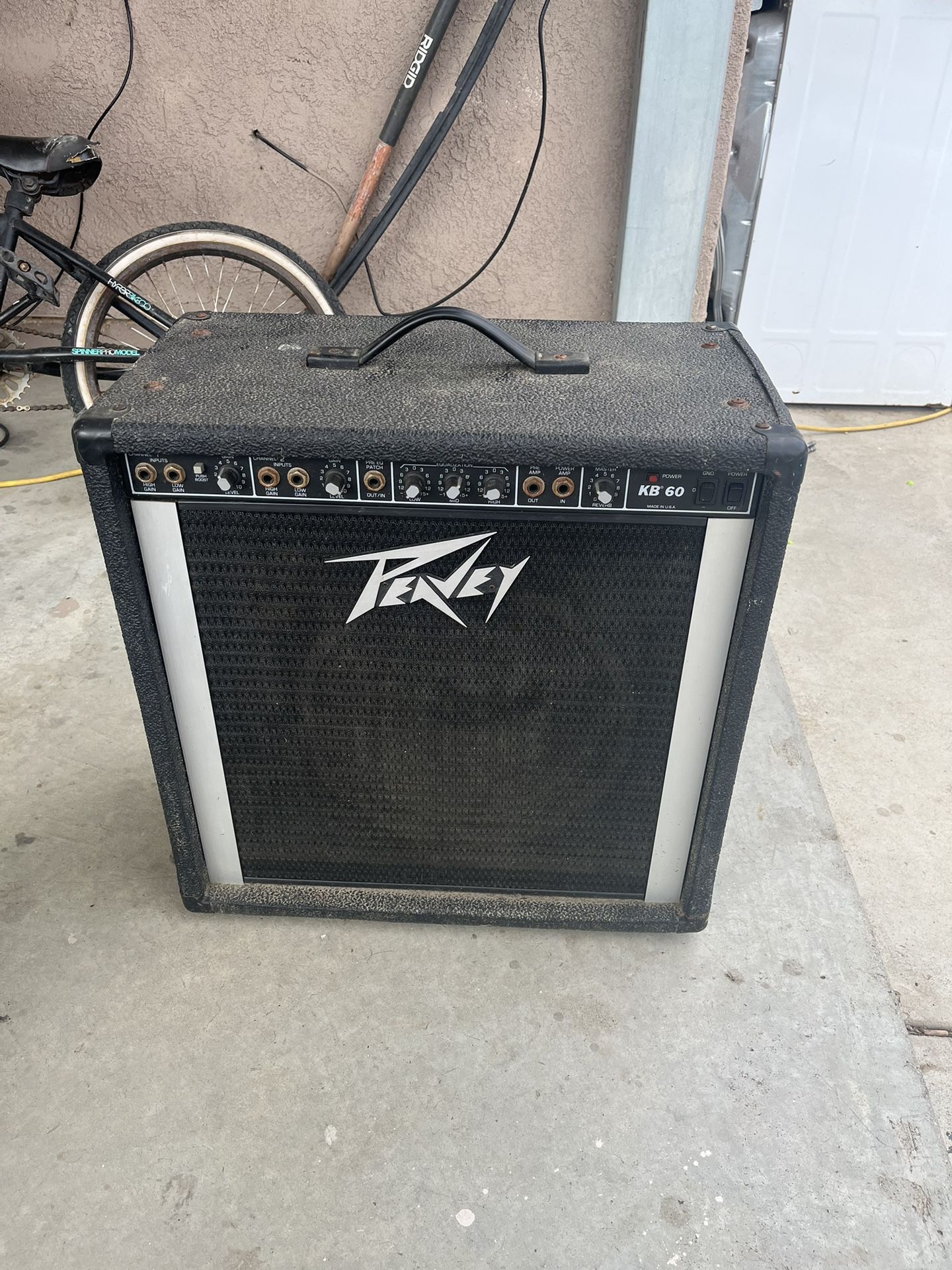 Peavey Amp 20x20 150watt