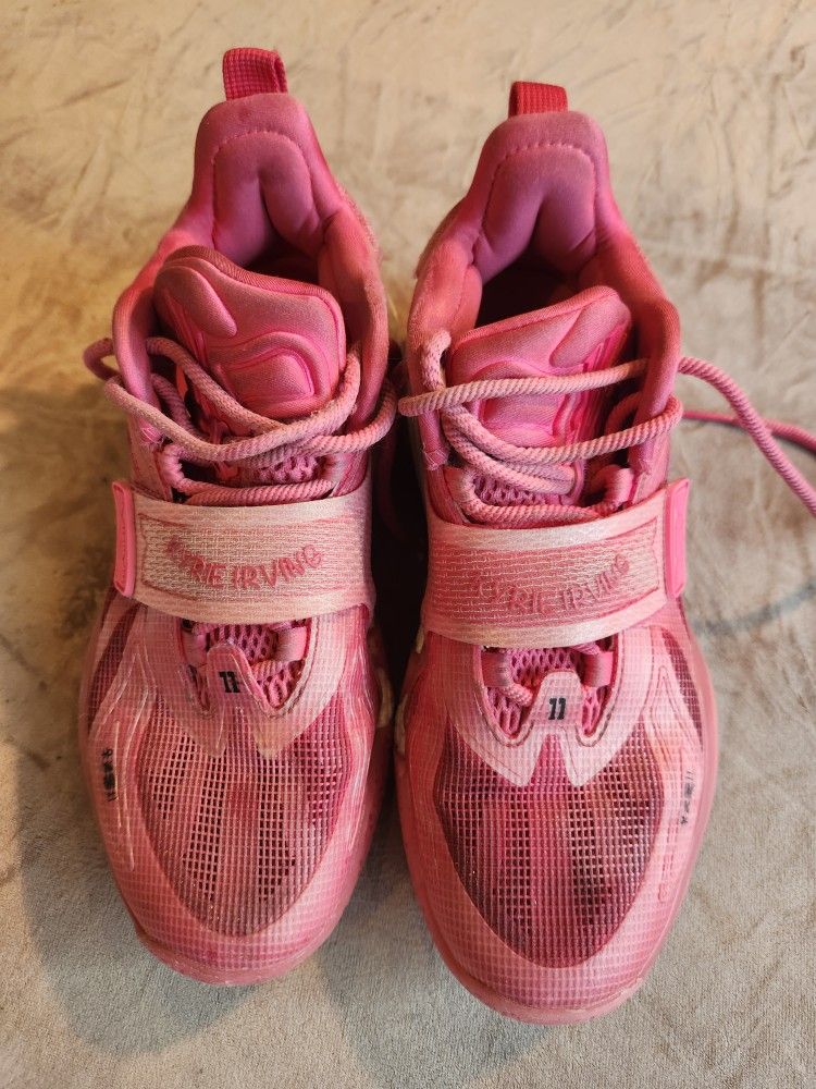 Kylie Irving Anta Kai 1 "Jelly"