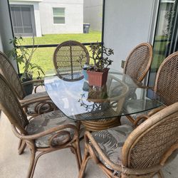 Patio Dining and lounge furniture