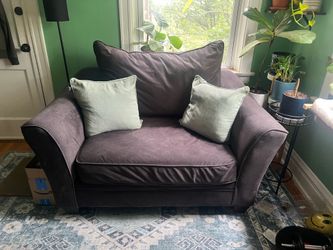 Big sofa/couch lounge seat