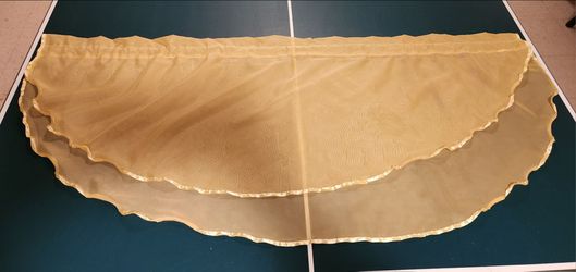 Sheer Gold/Yellow Scalloped Edge Fabric Trim Valance