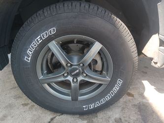 Uniroyal lared0 225/70/15