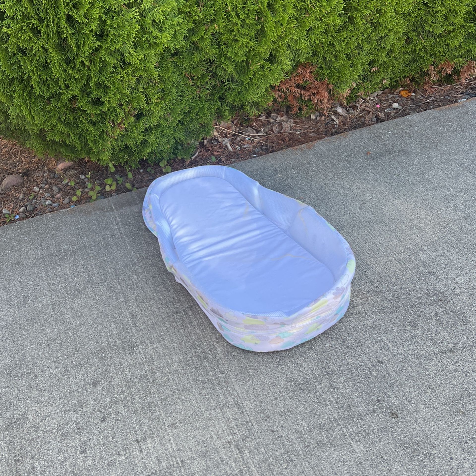 Baby Little Bed Great For Carrying Everywhere