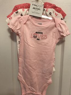 Brand new Carters 3 pc onesie set. Size 3-6 months