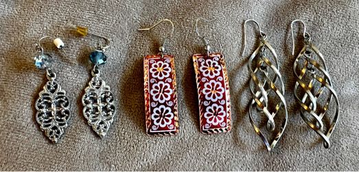 New - 3 sets of Assorted Fashion Earrings