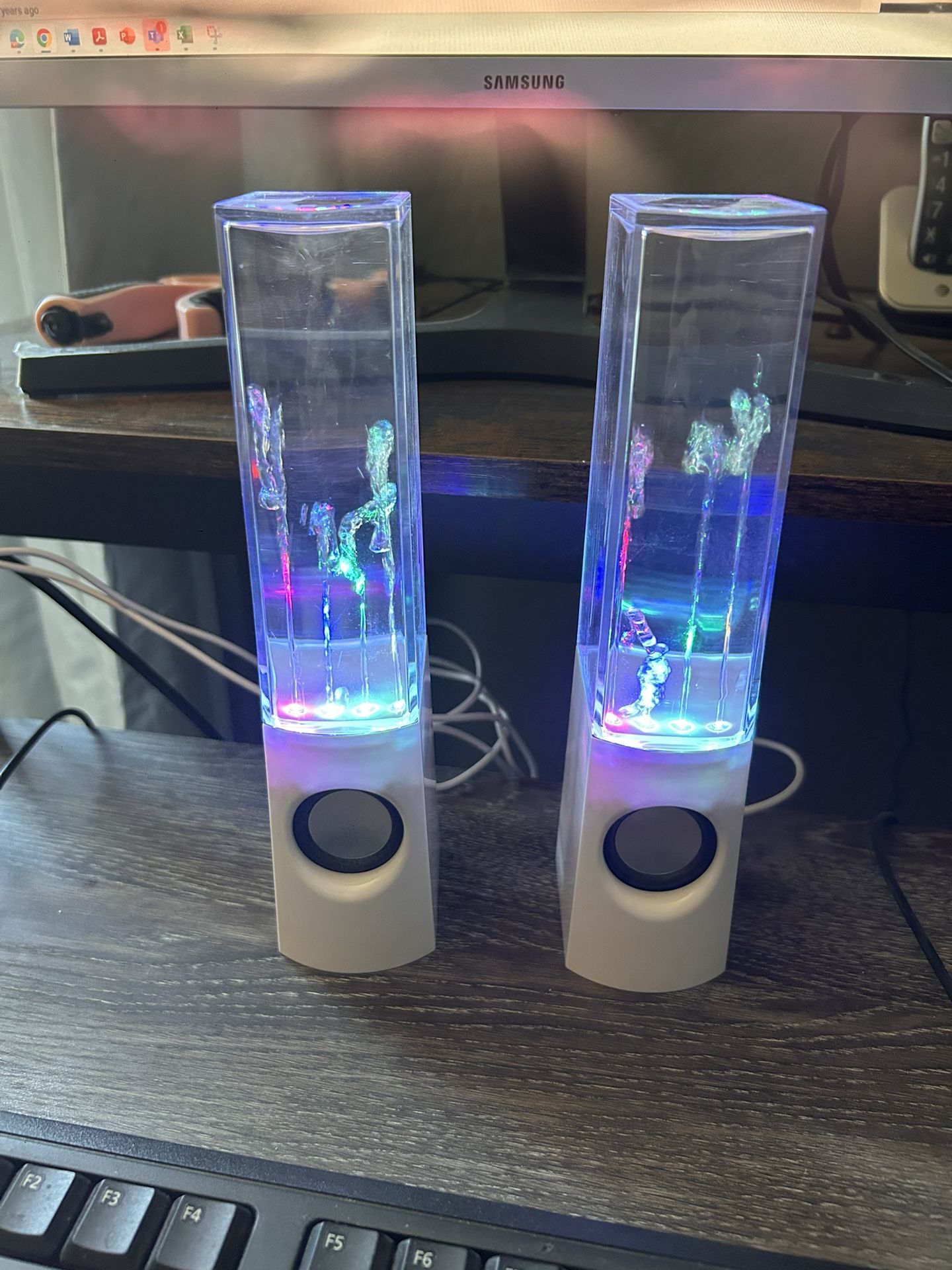 Dancing Light Up In Water Speakers 