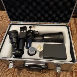 Orion Carbon Fiber ED66-CF f/6.1 D 66mm / FL 400mm Doublet Refracting Telescope