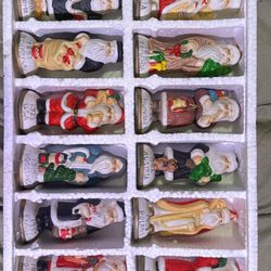 Santa’s Of The World