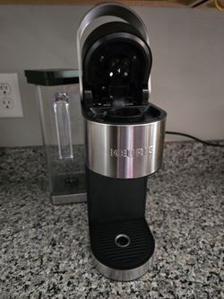 Keurig K-Supreme Plus Single Serve K-Cup Pod Coffee Maker, MultiStream Technology, Customizable Strength and Temperature Settings, Programmable, 78oz
