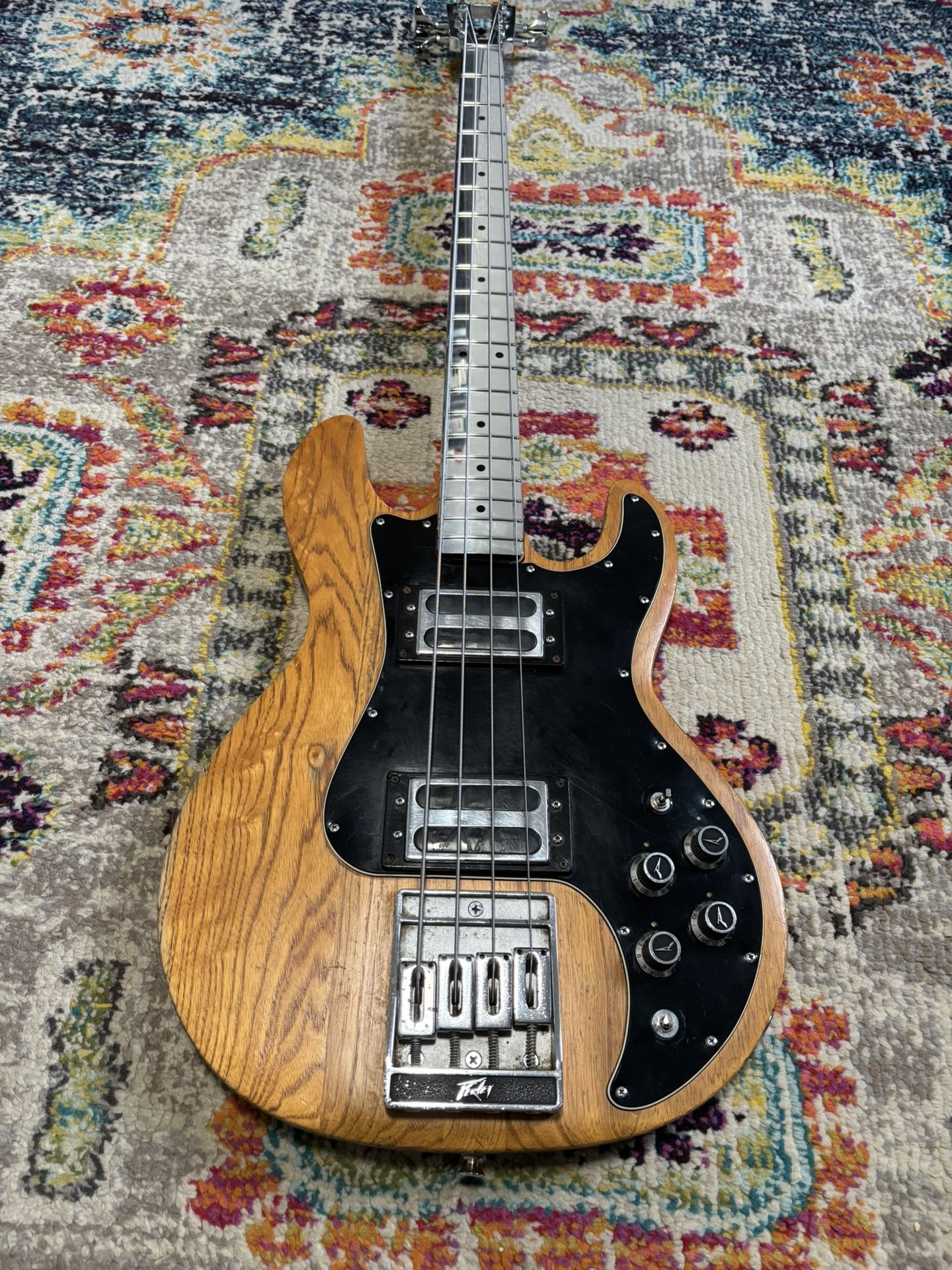 Peavey T-40 Bass w/ Electrical Guitar Company EGC Neck