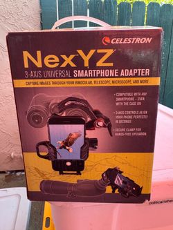 Celestron Nexyz 3- axis universal smartphone adapter