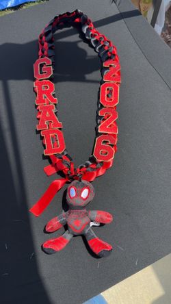 Graduation lei