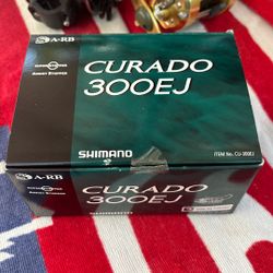 Shimano Curado 300EJ - New In Box