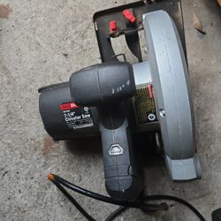 Drillmaster Circular saw 7- 1/4" $20.