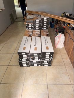 Vinyl plank flooring - $1.49