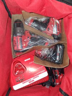 Milwaukee drill set