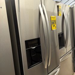 🔥 LG 21.8 cu. ft. 3-Door Smart French Door Refrigerator with Ice Maker and Water Dispenser in Stainless Steel BREND NEW 