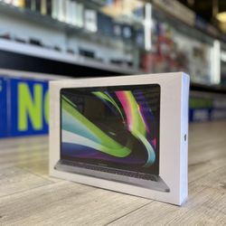 MacBook Pro 13 inch M2 Chip (Newest Model)