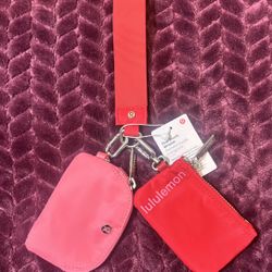 Lululemon dual pouch wristlet