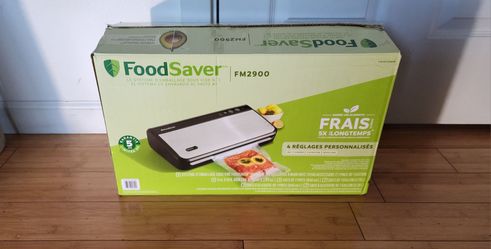FoodSaver FM2900 Food Vacuum Sealer