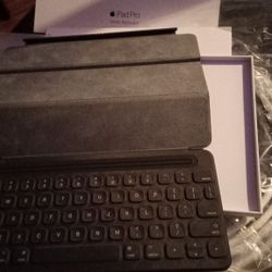 iPad Pro Smart Keyboard 9.7 In