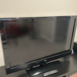 LG 42” TV With Remote